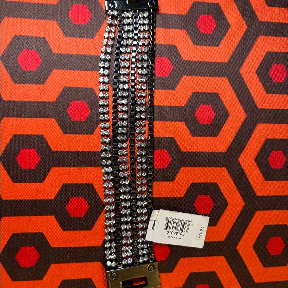 EXPRESS NEW/TAGS BLACK CHAIN LINK TOGGLE BRACELET